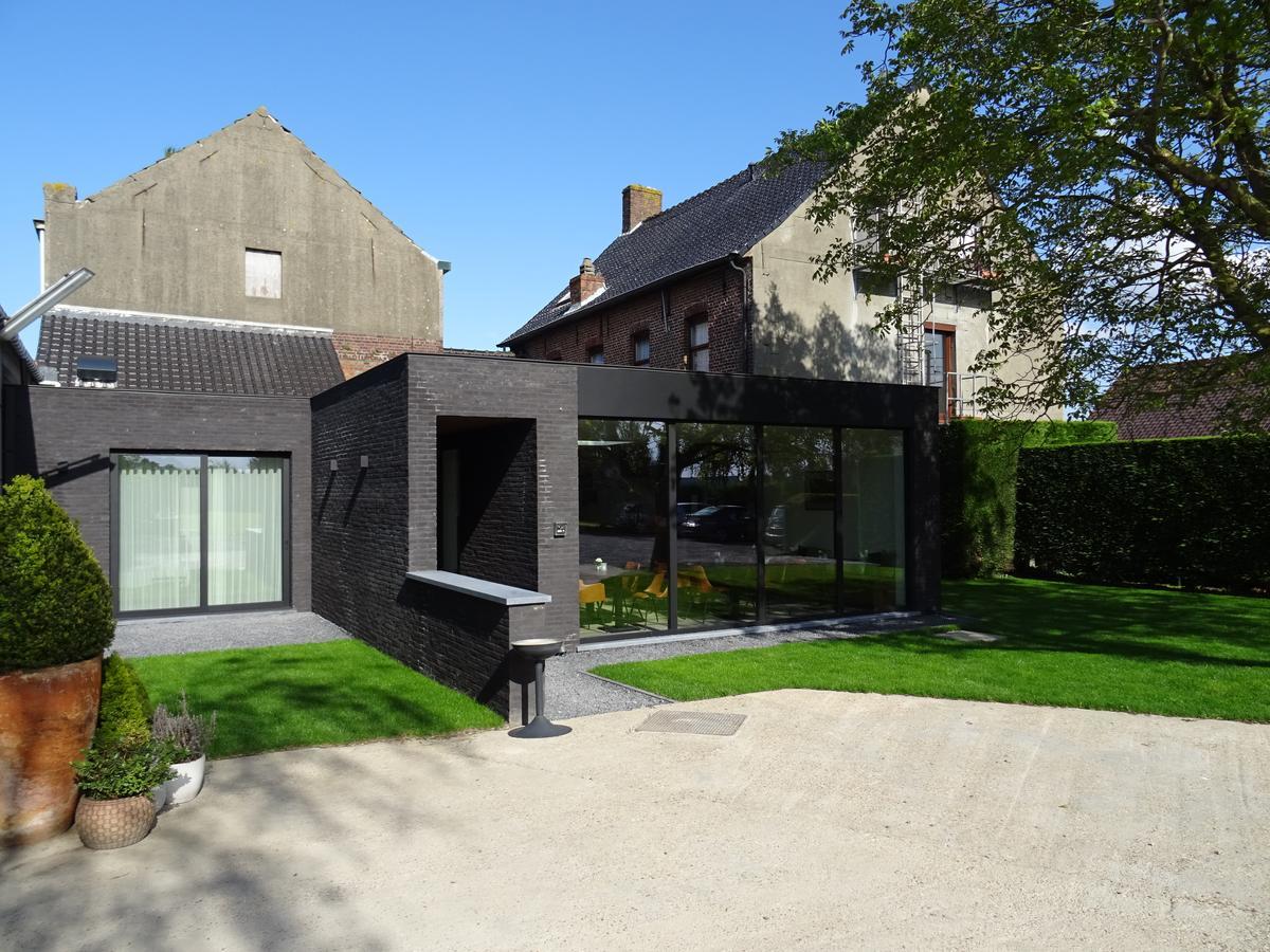 D'Hommelbelle Hotel Poperinge Bagian luar foto