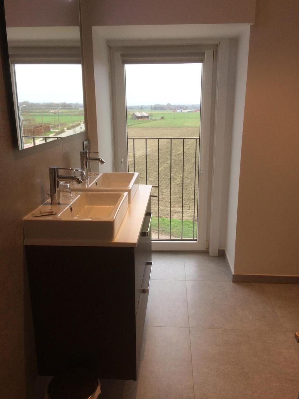 D'Hommelbelle Hotel Poperinge Bagian luar foto