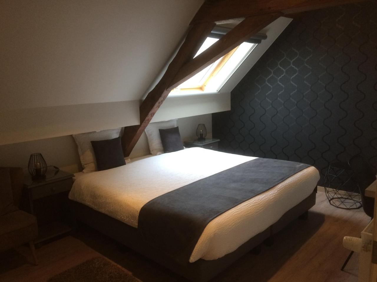 D'Hommelbelle Hotel Poperinge Bagian luar foto