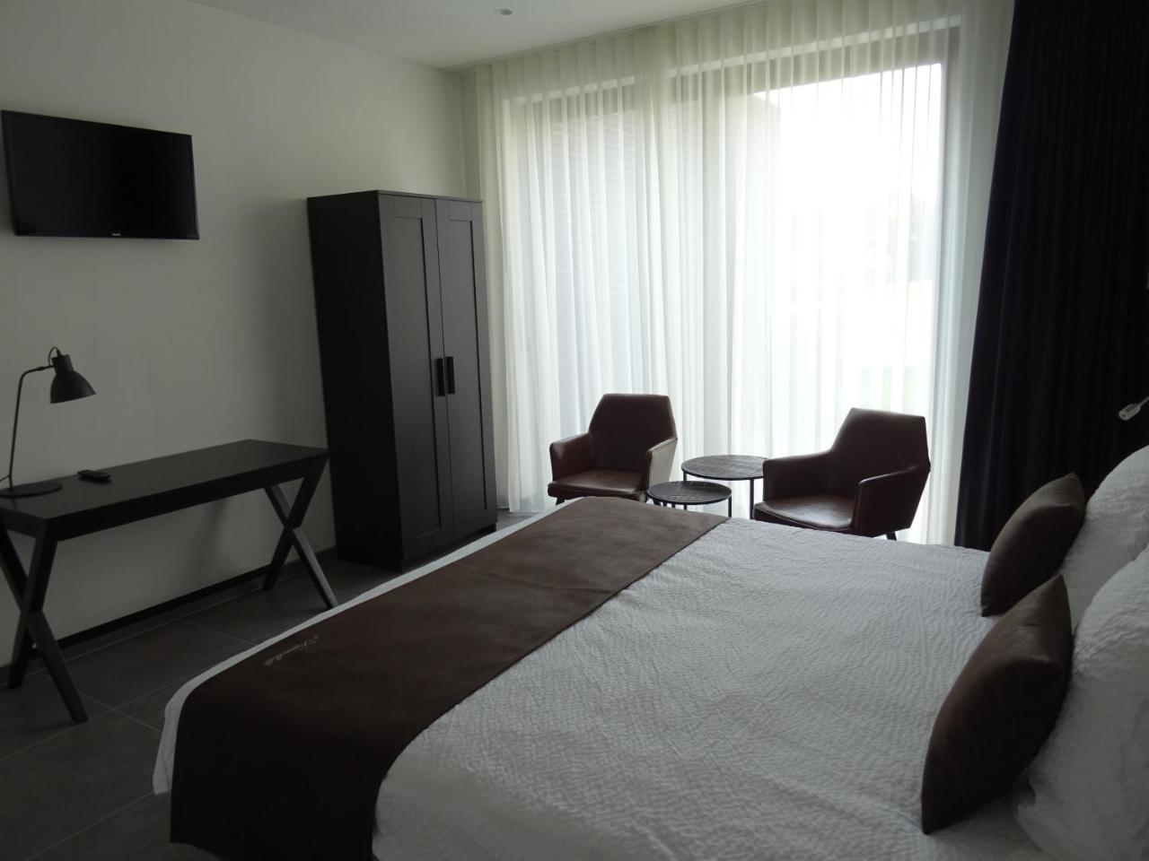 D'Hommelbelle Hotel Poperinge Bagian luar foto